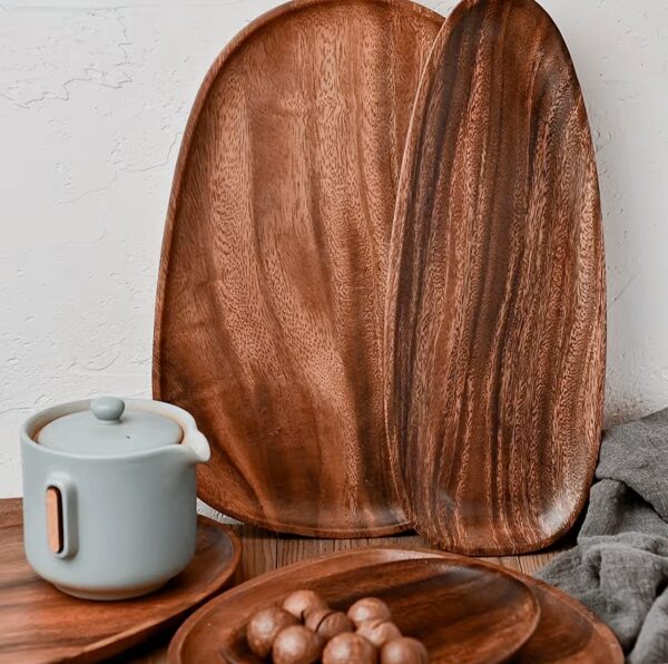 Platos irregulares de madera
