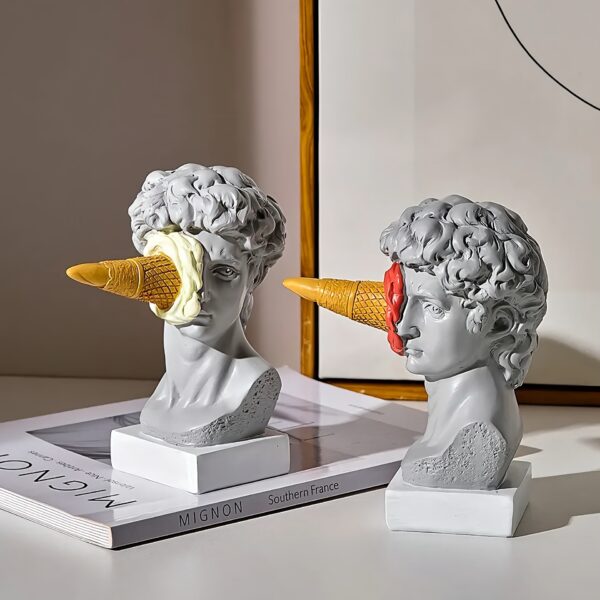 David & Ice Cream - Image 2